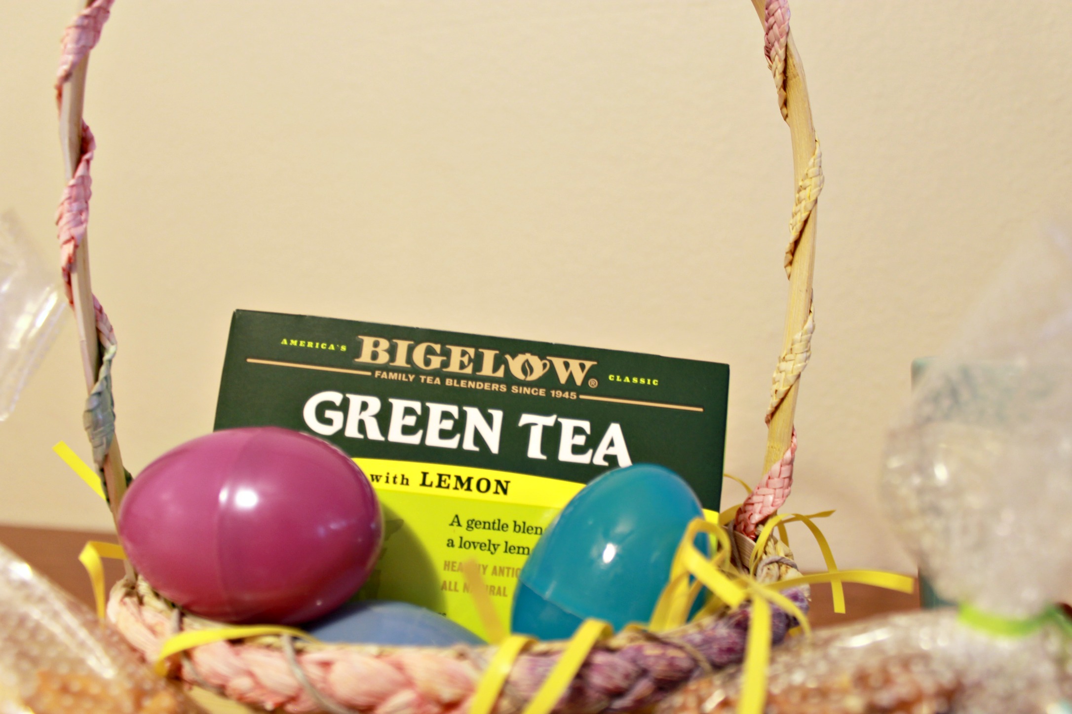 Bigelow Tea for Easter Celebrations #shop #Bigelow #TrendTea #CollectiveBias