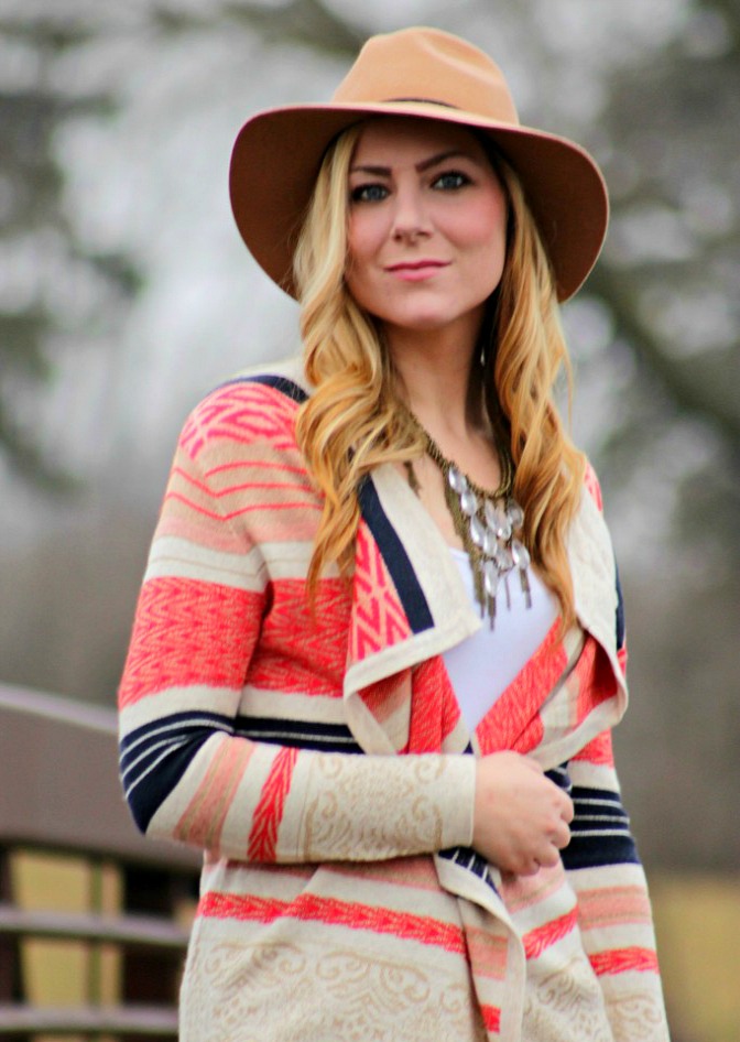 weekend-style-patterned-wrap-statement-necklace-+-hat-682x1024