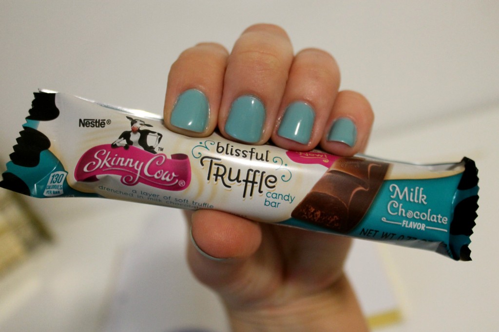 SkinnyCow blisshful truffle candy bar milk chocolate flavor