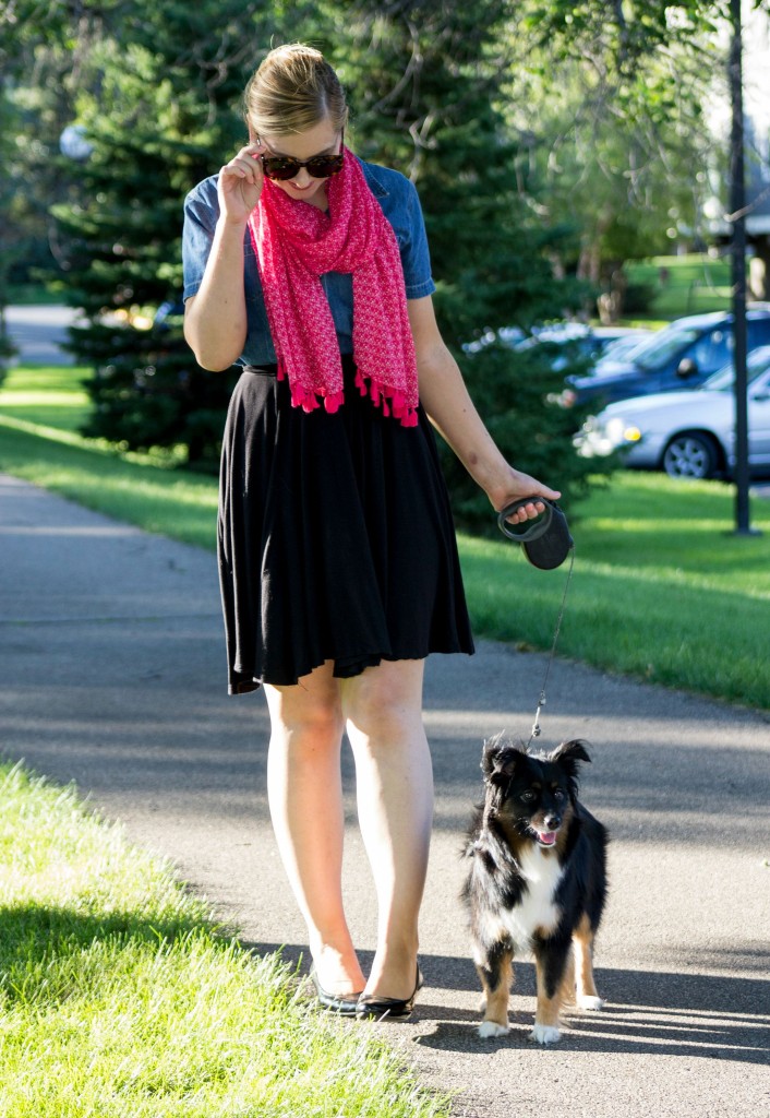 the pink tassel scarf