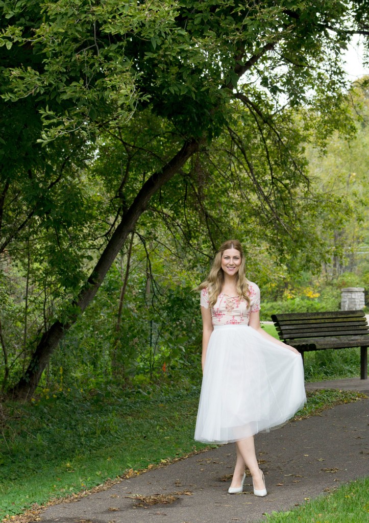 crop-top-lace-tulle-skirt