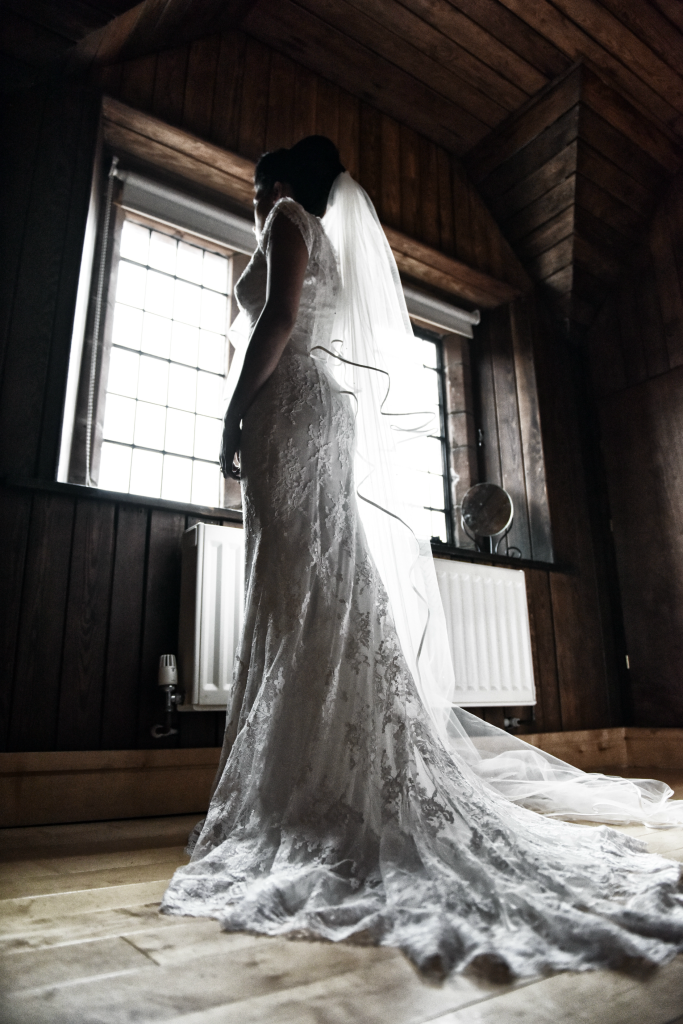 Cut Edge bridal veil